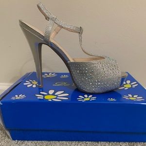 Silver prom/special event shoes